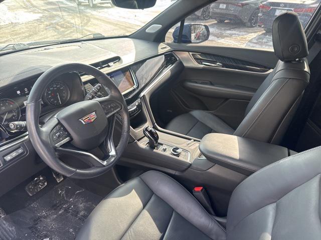 used 2023 Cadillac XT6 car, priced at $35,208