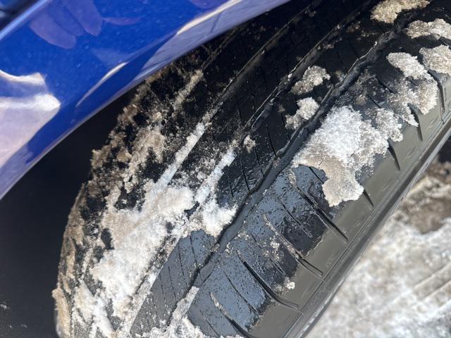 used 2023 Cadillac XT6 car, priced at $35,208