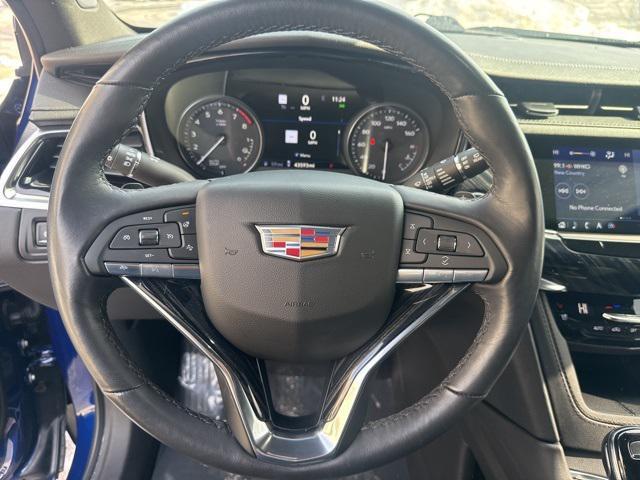 used 2023 Cadillac XT6 car, priced at $35,208