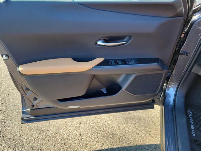 new 2026 Lexus UX 300h car, priced at $46,019