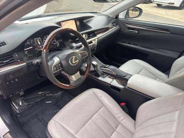 used 2016 Lexus ES 350 car, priced at $12,838