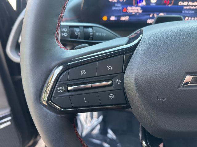 used 2024 Chevrolet Traverse car, priced at $41,990