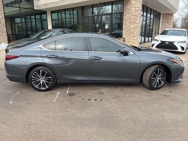 used 2024 Lexus ES 350 car, priced at $39,900
