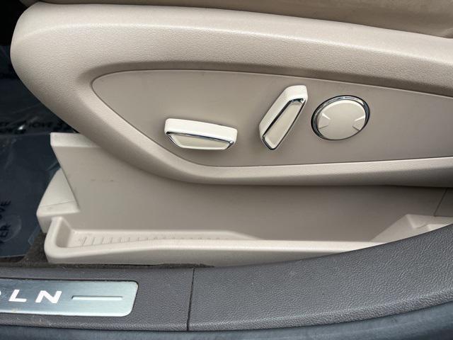 used 2023 Lincoln Nautilus car, priced at $33,050