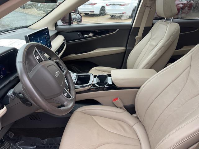 used 2023 Lincoln Nautilus car, priced at $33,050