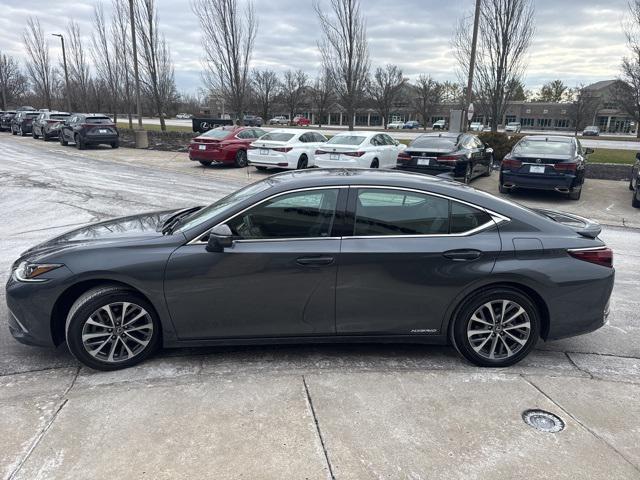 used 2022 Lexus ES 300h car, priced at $33,682