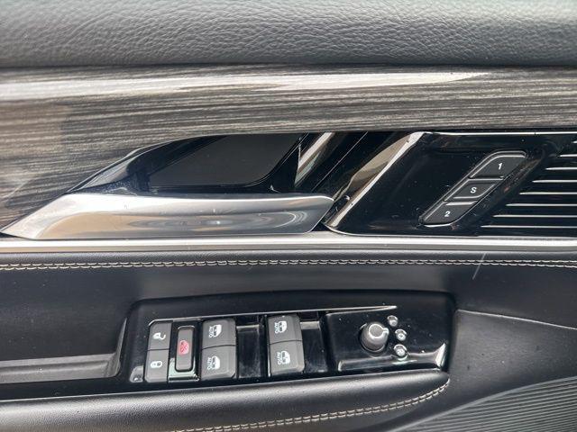 used 2022 Jeep Wagoneer car, priced at $37,551