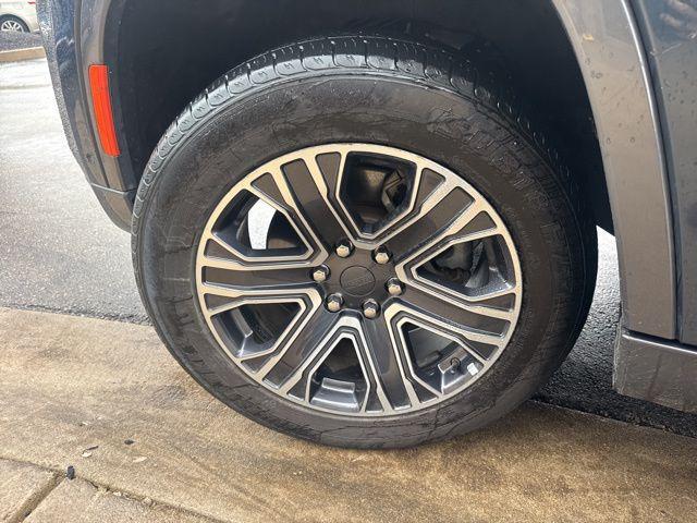 used 2022 Jeep Wagoneer car, priced at $37,250