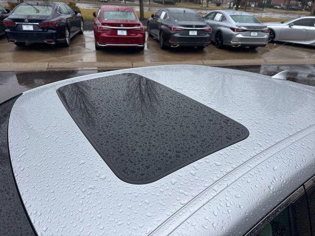 used 2021 Lexus ES 300h car, priced at $30,950