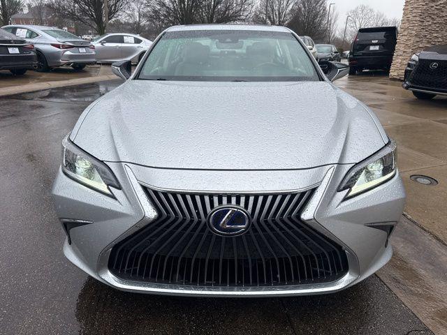 used 2021 Lexus ES 300h car, priced at $31,500