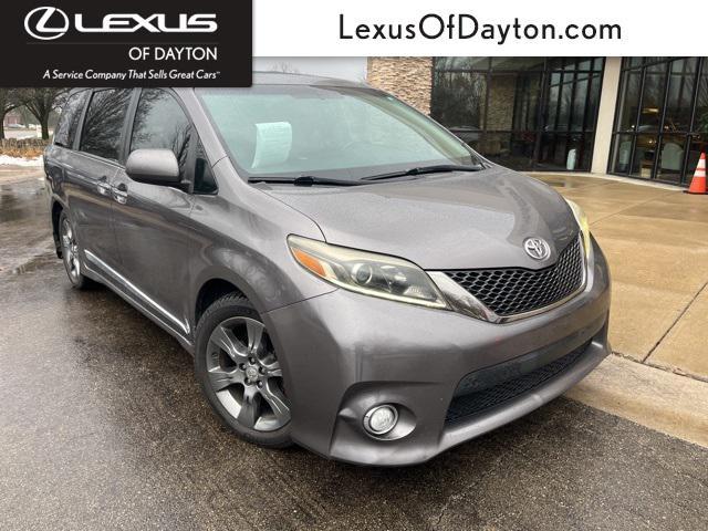 used 2016 Toyota Sienna car, priced at $12,825