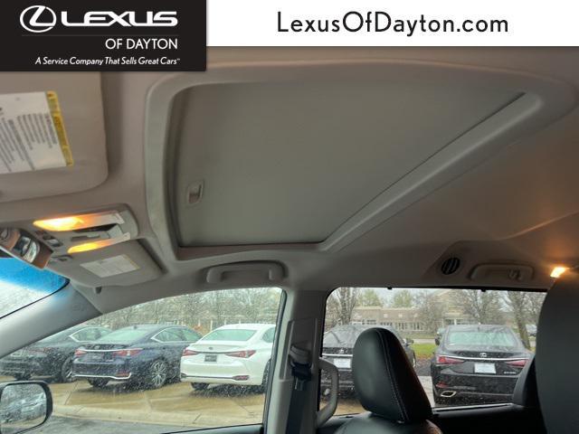 used 2016 Toyota Sienna car, priced at $12,825