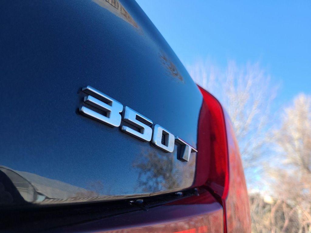 used 2023 Cadillac XT4 car, priced at $23,998