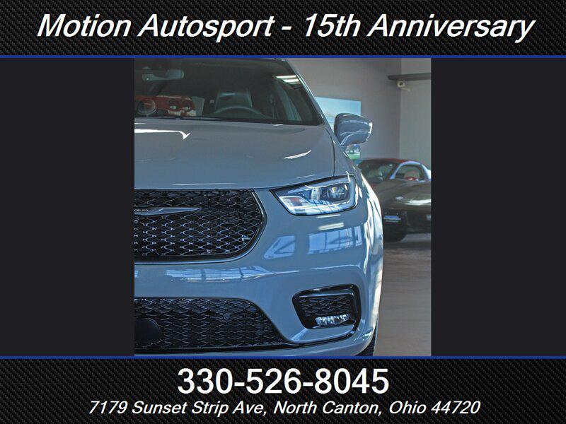 used 2022 Chrysler Pacifica car, priced at $28,988