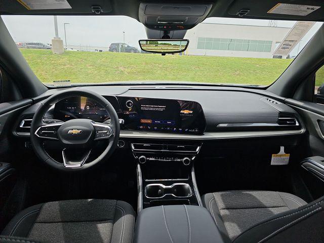 new 2026 Chevrolet Traverse car, priced at $42,319