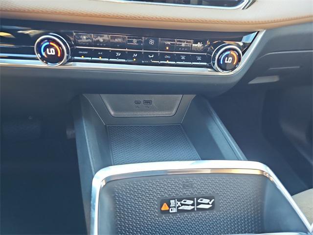 new 2026 Chevrolet Equinox car, priced at $34,390