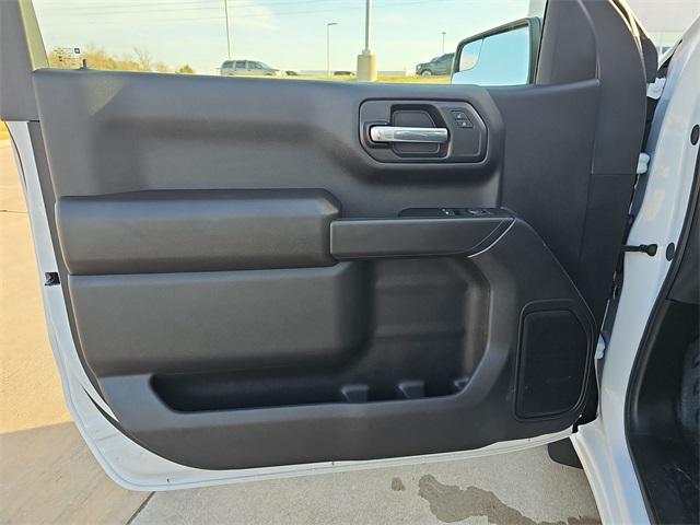 new 2026 Chevrolet Silverado 1500 car, priced at $31,800