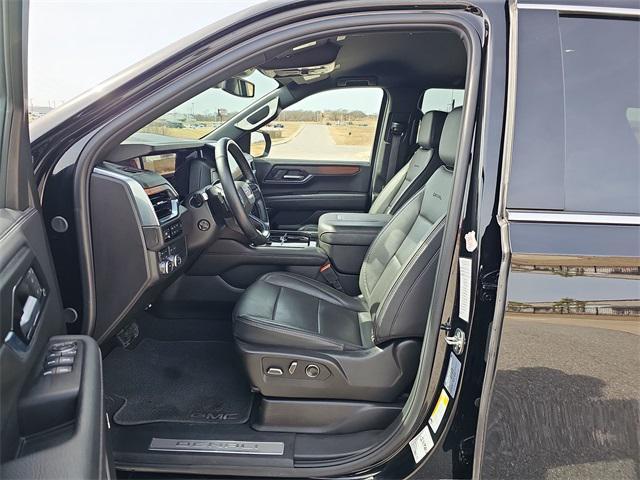 used 2025 GMC Yukon car, priced at $73,997