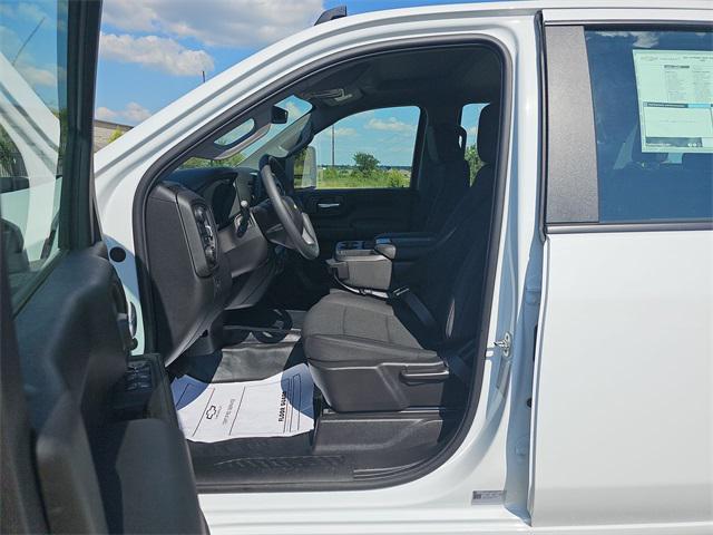 new 2025 Chevrolet Silverado 3500 car