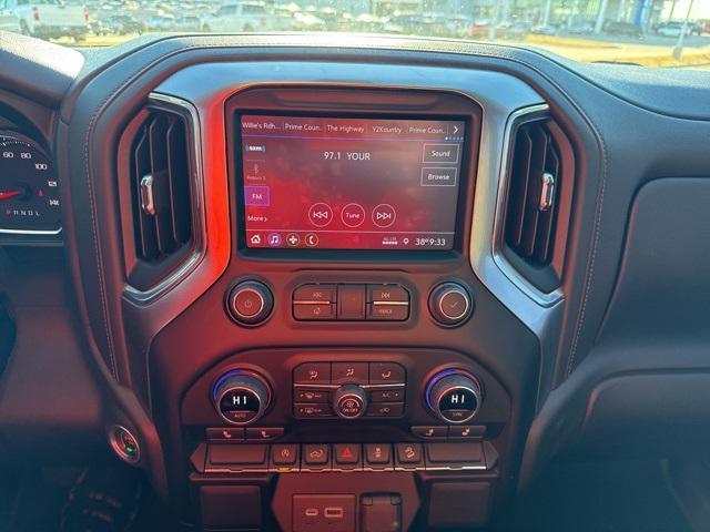 used 2021 Chevrolet Silverado 1500 car, priced at $30,997