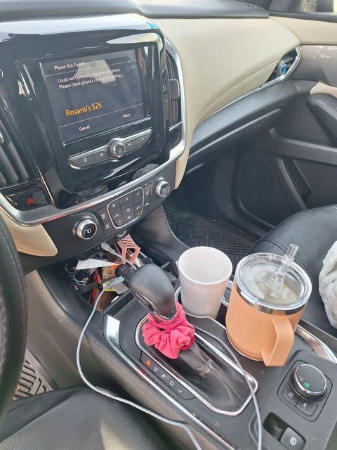 used 2022 Chevrolet Traverse car, priced at $20,995