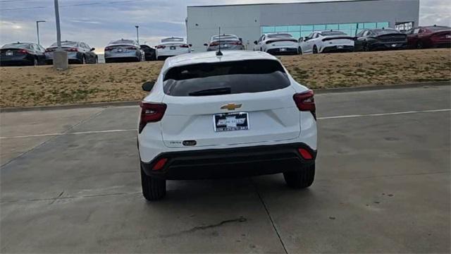 new 2026 Chevrolet Trax car, priced at $22,495