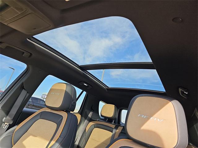 new 2026 Chevrolet Equinox car, priced at $35,785