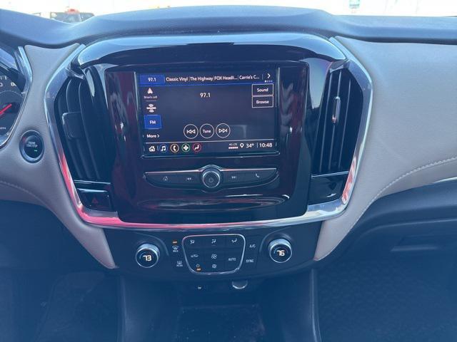 used 2022 Chevrolet Traverse car, priced at $18,997