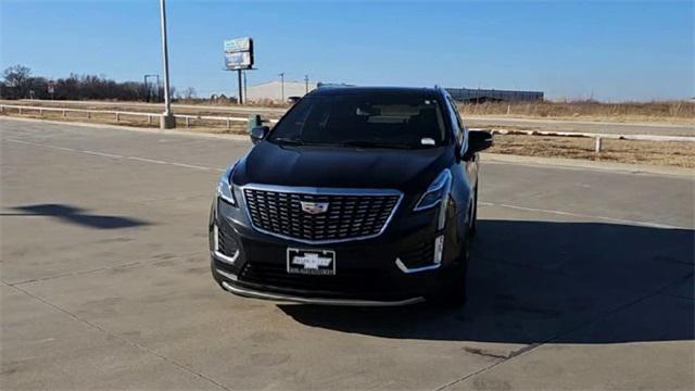 used 2023 Cadillac XT5 car, priced at $28,307