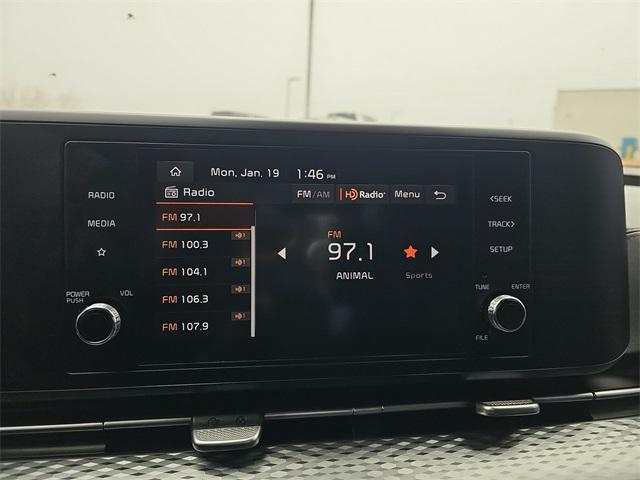 used 2024 Kia Carnival car, priced at $28,997