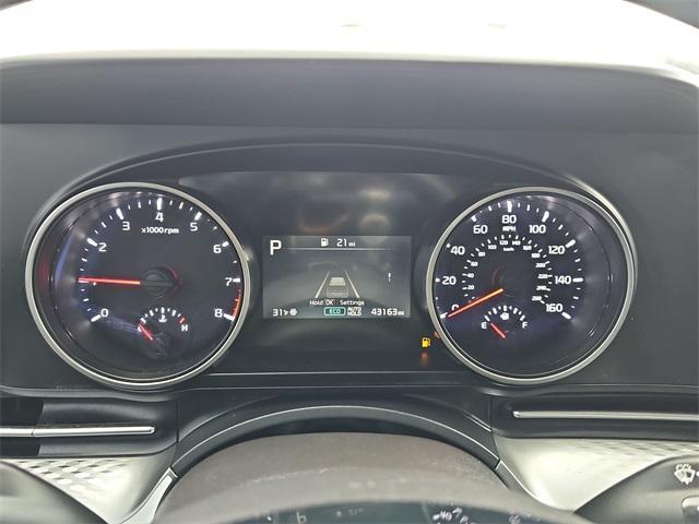 used 2024 Kia Carnival car, priced at $28,997