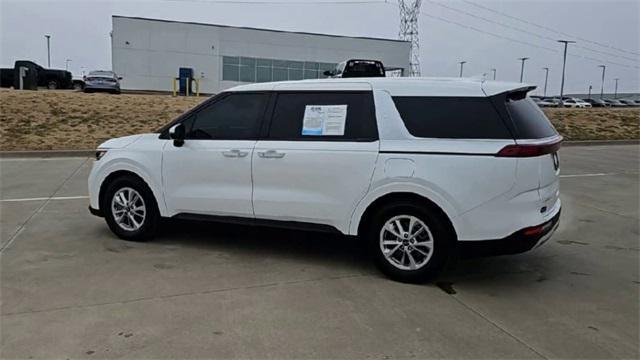used 2024 Kia Carnival car, priced at $28,997