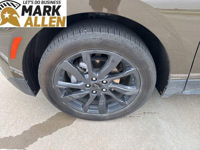 used 2024 Chevrolet Equinox car, priced at $26,997