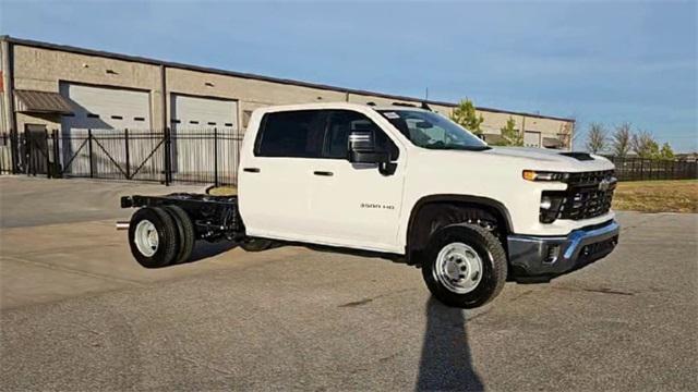 new 2026 Chevrolet Silverado 3500 car, priced at $62,418