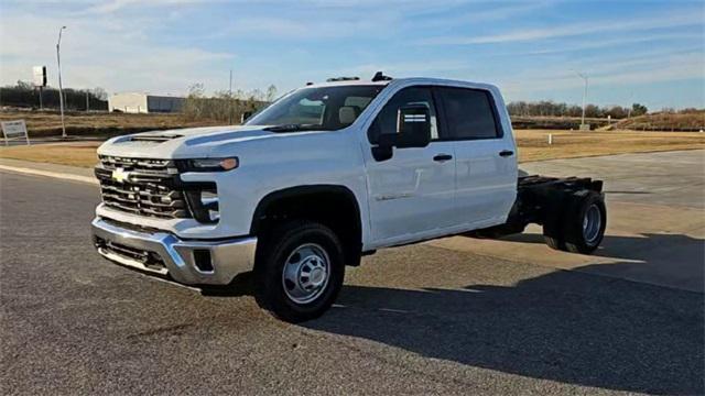 new 2026 Chevrolet Silverado 3500 car, priced at $62,418