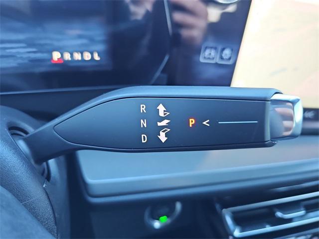 new 2026 Chevrolet Traverse car, priced at $43,520