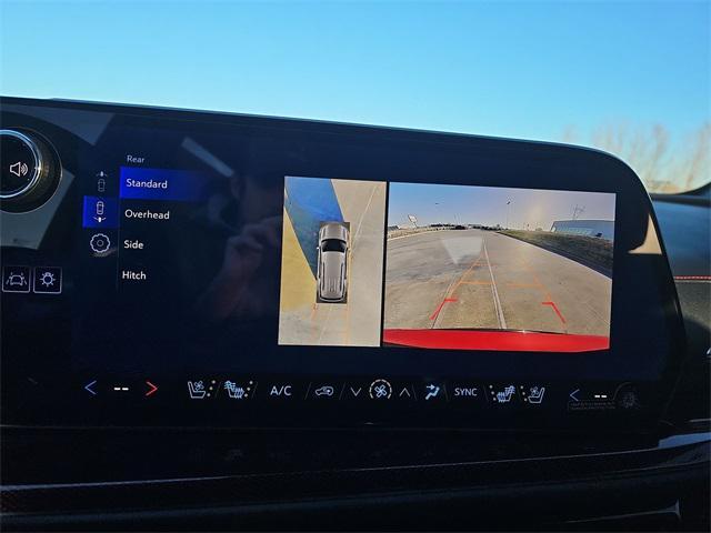 new 2026 Chevrolet Traverse car, priced at $57,290