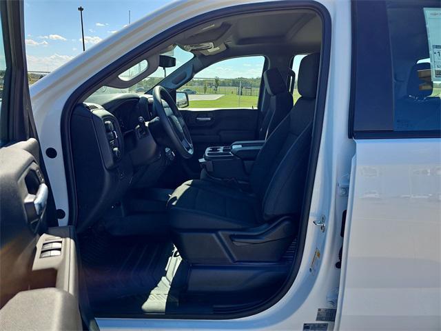 new 2026 Chevrolet Silverado 1500 car, priced at $43,605