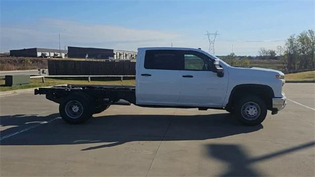 new 2026 Chevrolet Silverado 3500 car, priced at $52,428