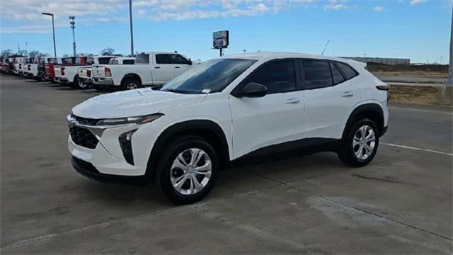 new 2026 Chevrolet Trax car, priced at $22,495