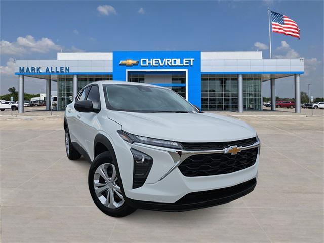 new 2026 Chevrolet Trax car, priced at $22,895