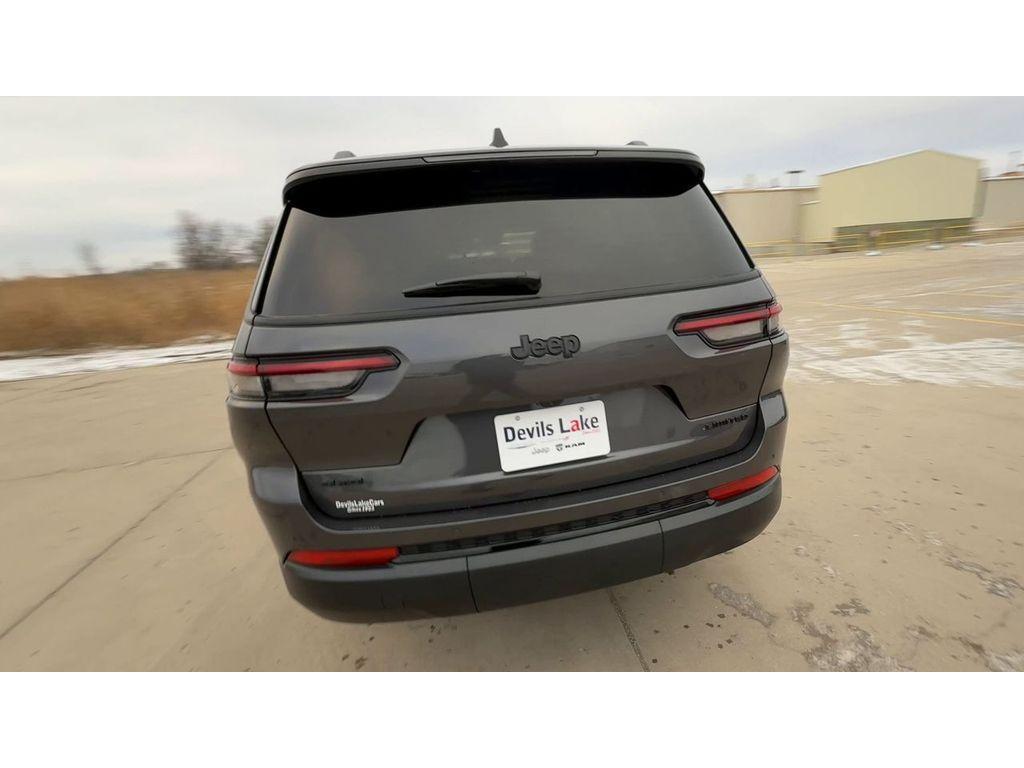 new 2025 Jeep Grand Cherokee L car, priced at $52,250