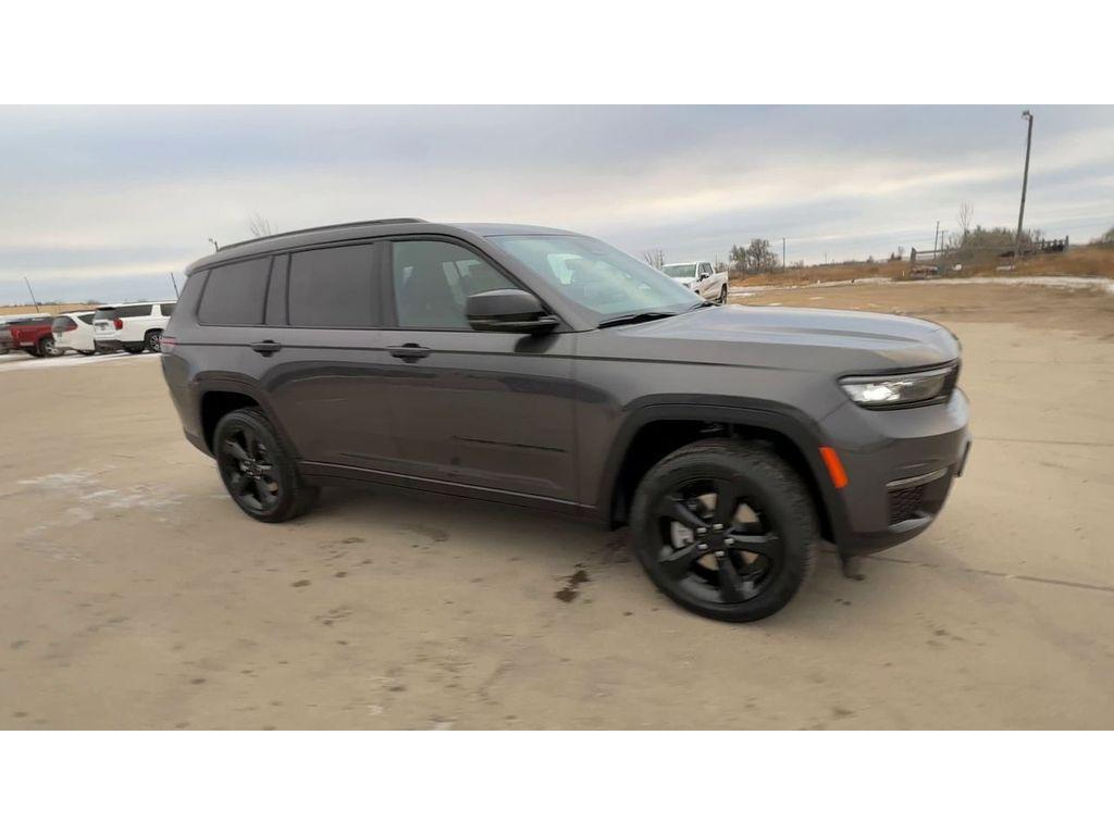 new 2025 Jeep Grand Cherokee L car, priced at $52,250