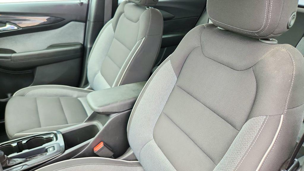 used 2024 Chevrolet TrailBlazer car, priced at $17,994