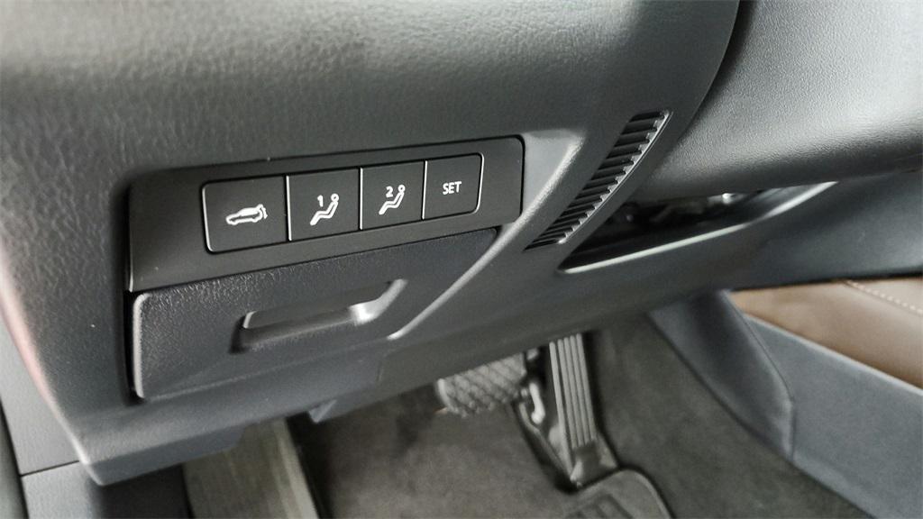 used 2022 Mazda CX-30 car, priced at $21,304