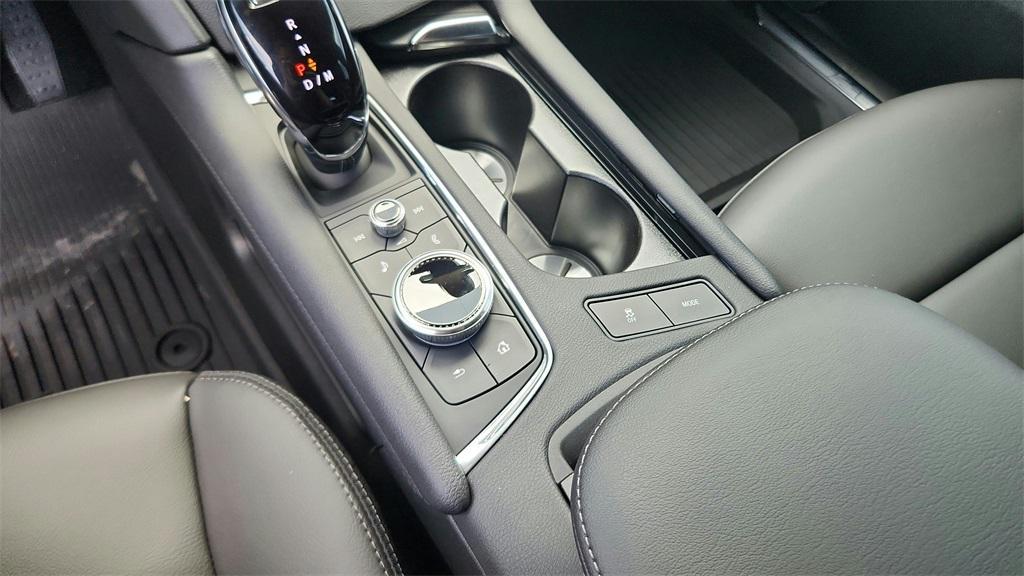 new 2026 Cadillac XT5 car, priced at $47,709