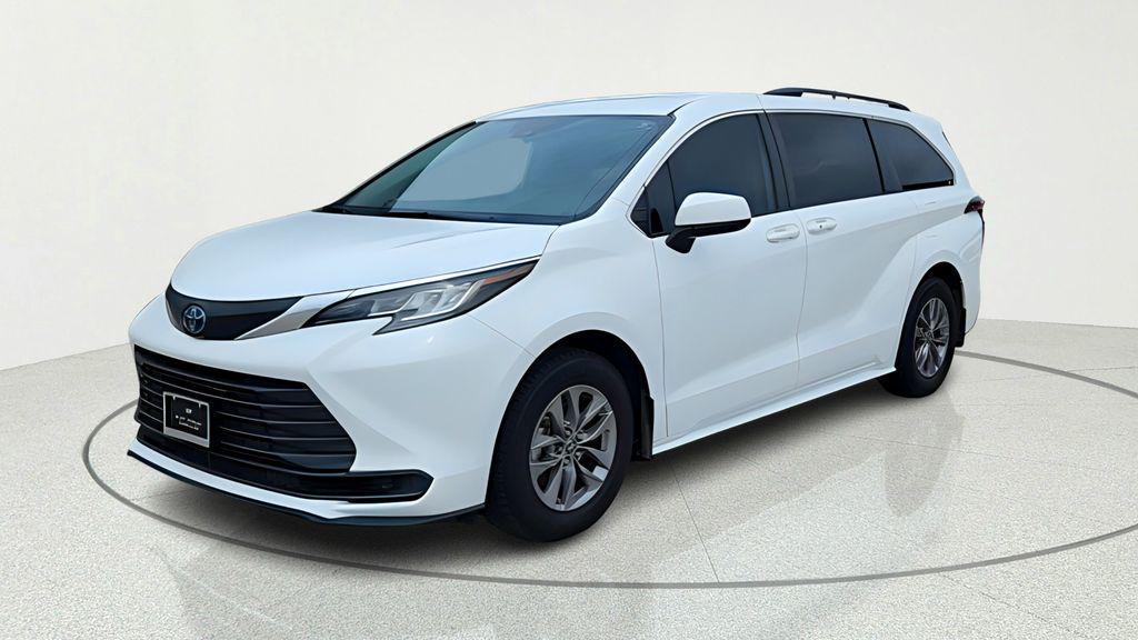 used 2022 Toyota Sienna car, priced at $27,848