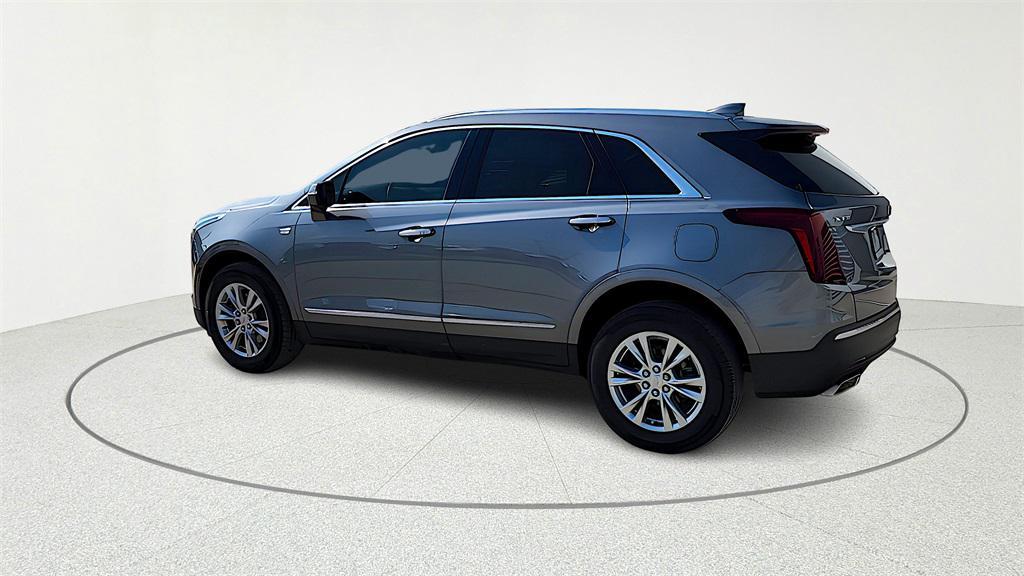 used 2021 Cadillac XT5 car, priced at $21,993