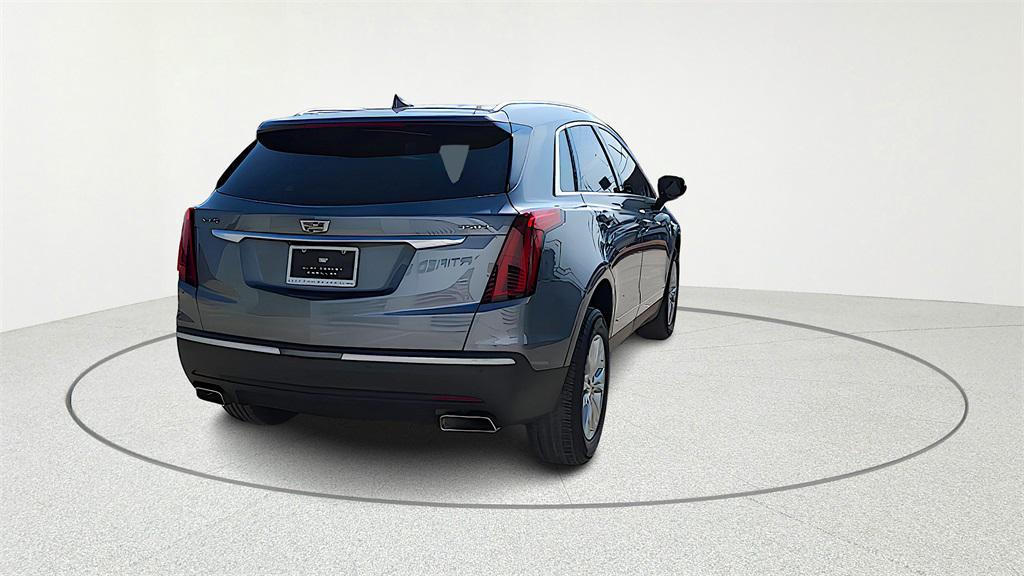 used 2021 Cadillac XT5 car, priced at $21,993
