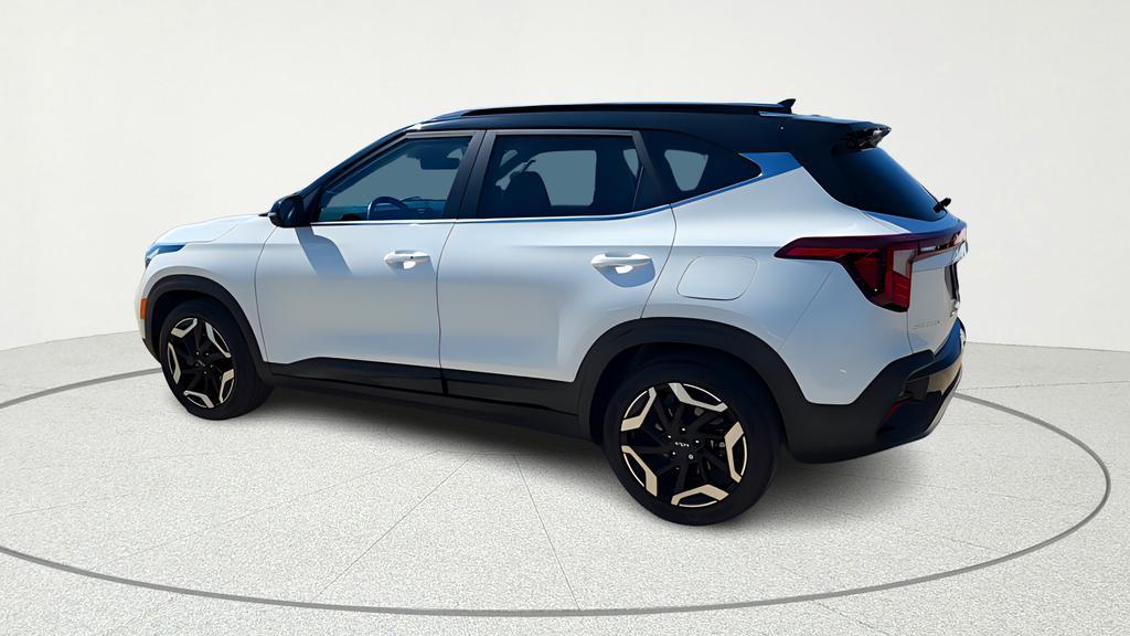 used 2024 Kia Seltos car, priced at $24,790